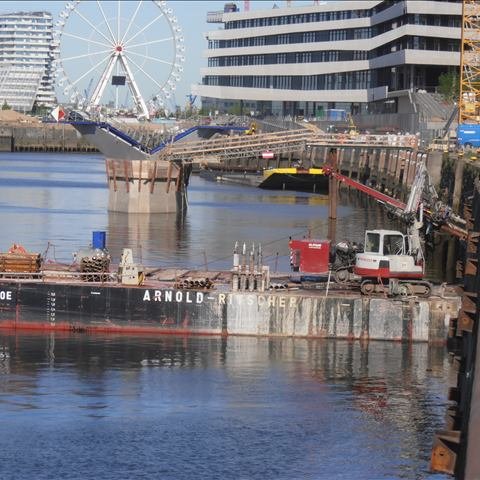 Hamburg, Versmannkai: Kaianlage